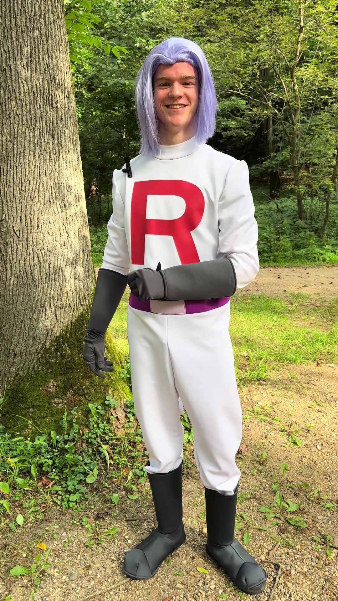 Ready to finally catch that pesky Pikachu? Ready to defeat Ash and his friends once and for all? Are you ready for... trouble? The Men's Deluxe Team Rocket James Costume from Pokémon makes it a cinch to step into the shoes—or should we say, jumpsuit?—of one of the series' most beloved antagonists.