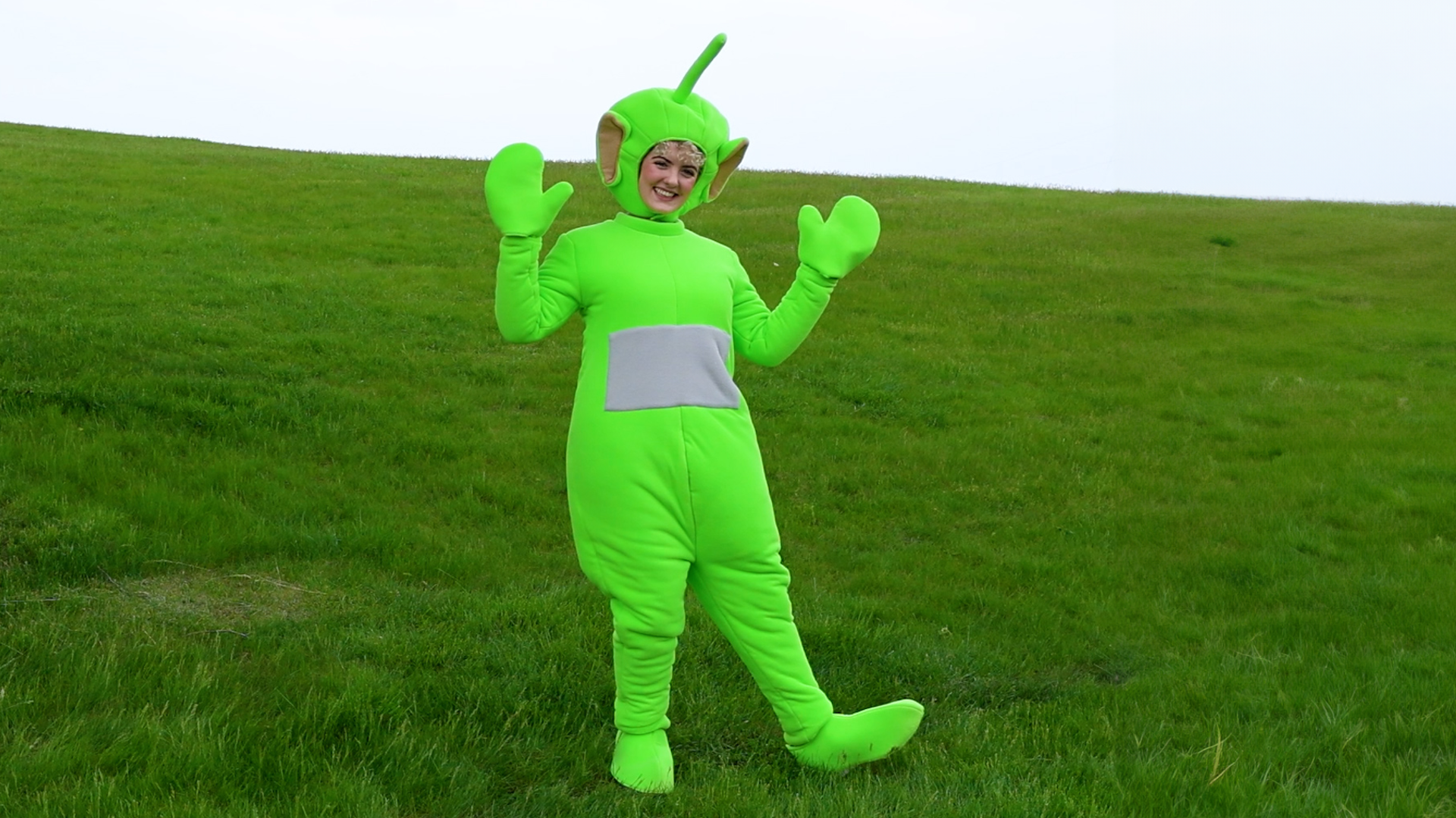 FUN1565AD_Teletubbies_Dipsy_Costume_for_Adults