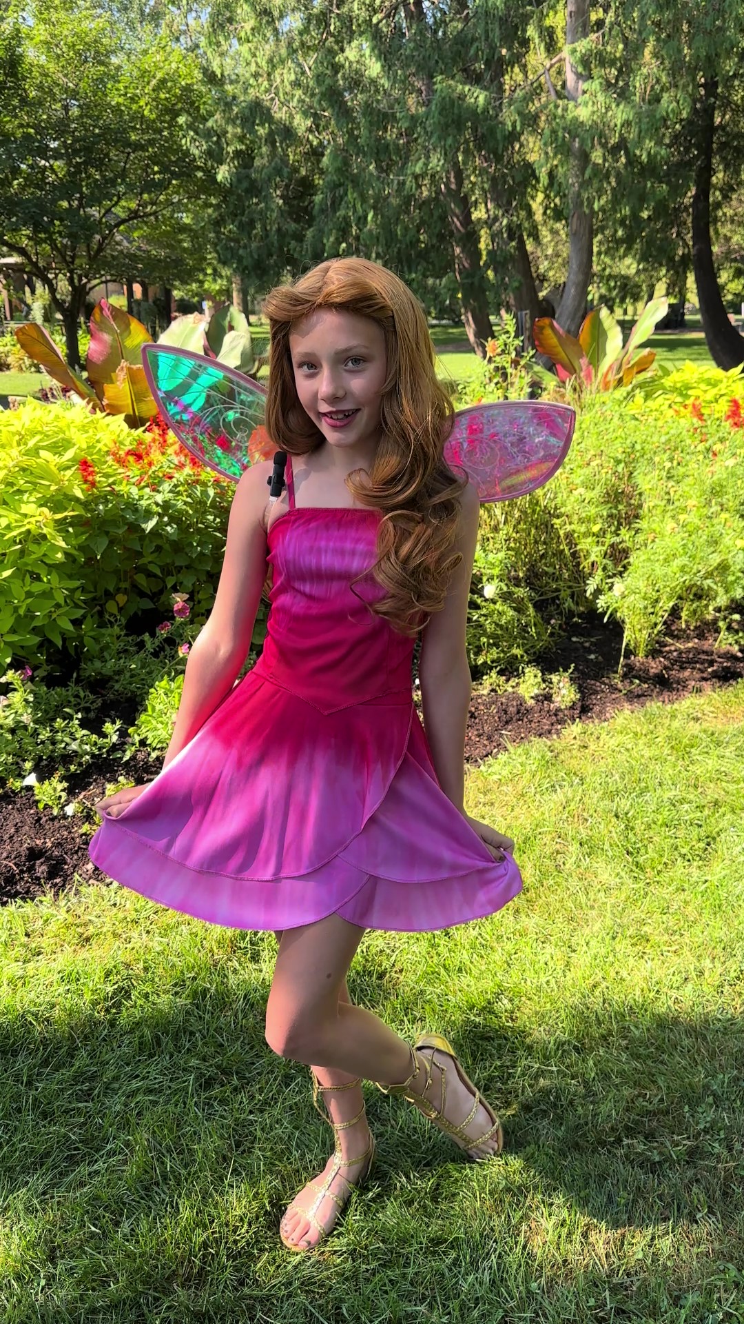 Inspired by the enchanting world of Pixie Hollow this exclusive Kid's Disney Fairies Rosetta Costume captures the essence of the charming garden fairy, Rosetta.