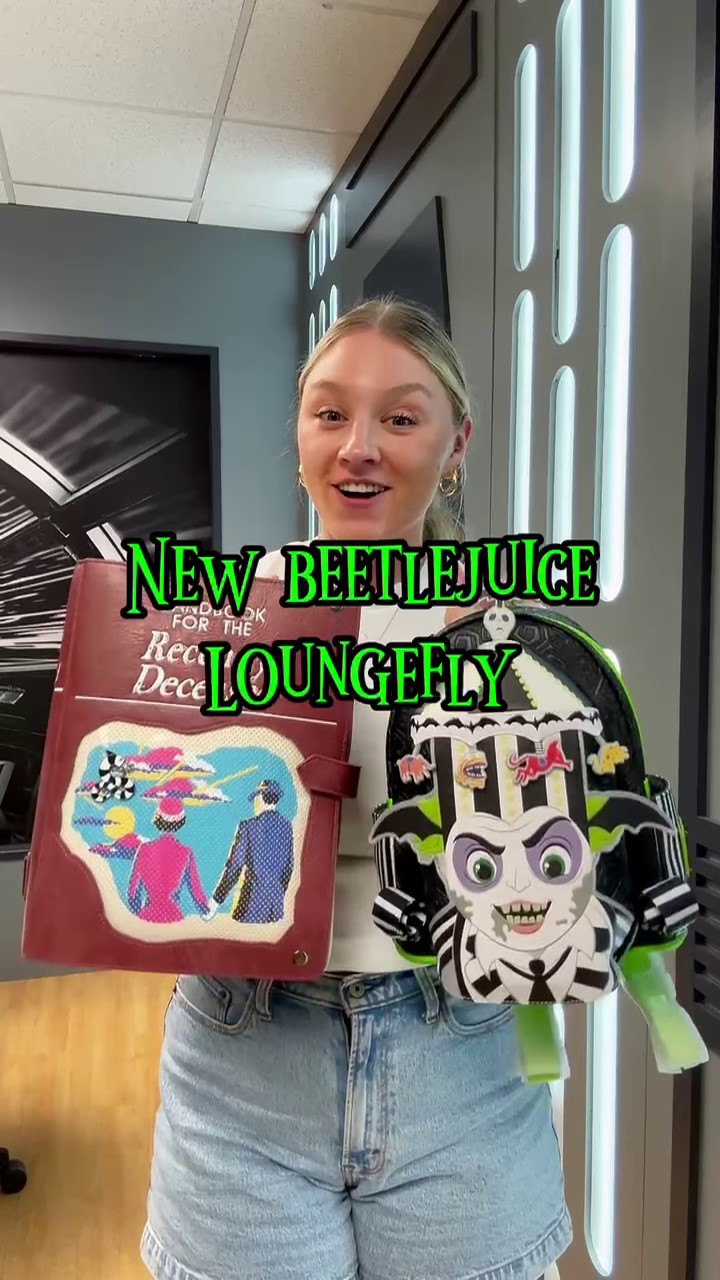 Show off your love for the supernatural with the Loungefly Beetlejuice Here Lies Betelgeuse Marquee Glow Large Card Holder. Perfect for securing business cards, credit cards, key cards, or your ID.